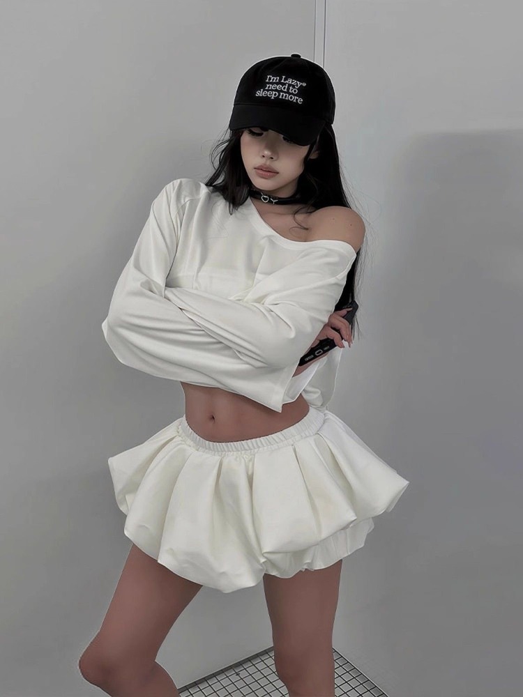 Asymmetric Top Women - 2025 Harajuku تصميم الأزياء الدعاوى غير