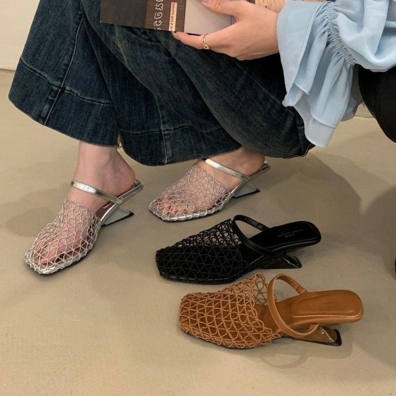 Women'S Fashion Trends Summer 2025 - نسج شبكة حذاء نسائي بكعب عالٍ
