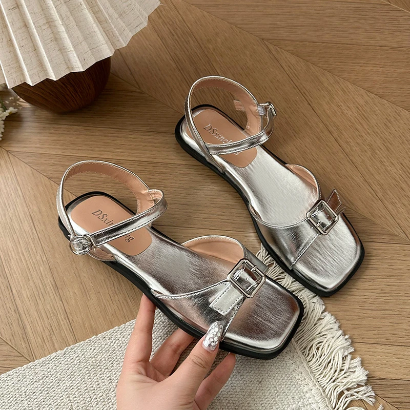 Women'S Fashion Trends Summer 2025 - 2025 جديد صندل مسطح للنساء الصيف