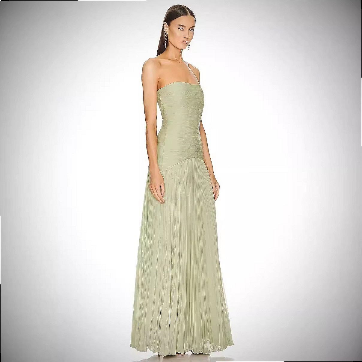 فستان أنبوبي مكشكش عصري، فساتي - مراجعة Ruched Dress Mini وسعره