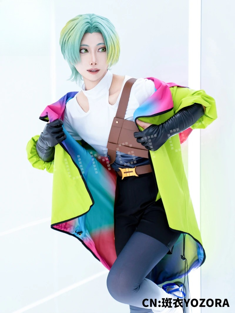 زي يوري التنكري من GNOSIA للرج - مراجعة Women Fashion Jackets وسعره