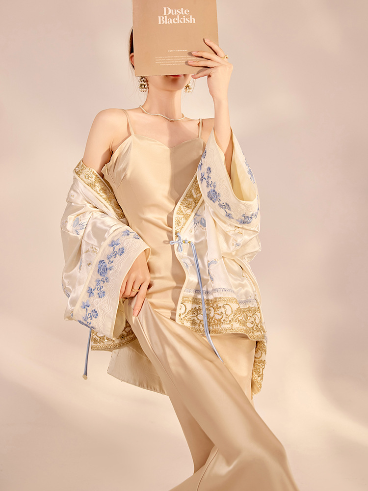 جاكيت نسائي فاخر جديد لربيع 20 - مراجعة Women Fashion Jackets وسعره