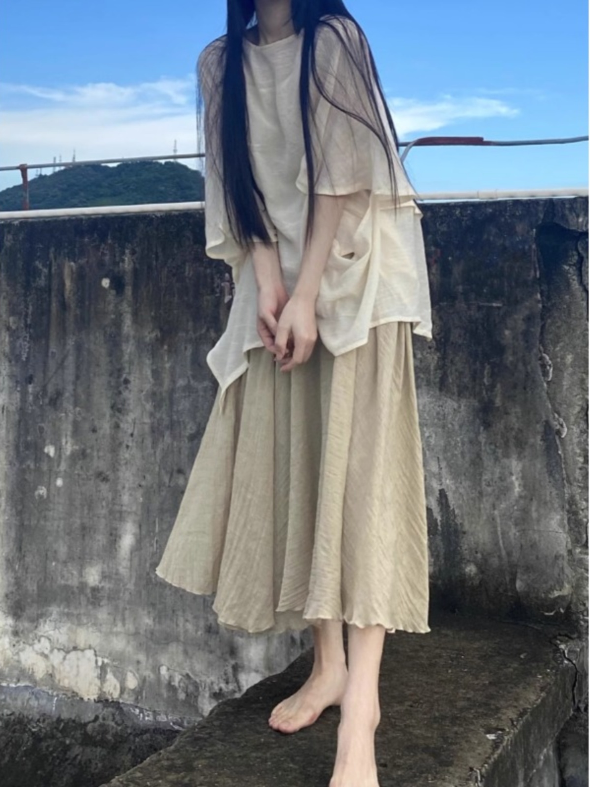 طقم تنورة فضفاضة على الطراز ال - مراجعة Asymmetric Top Women وسعره